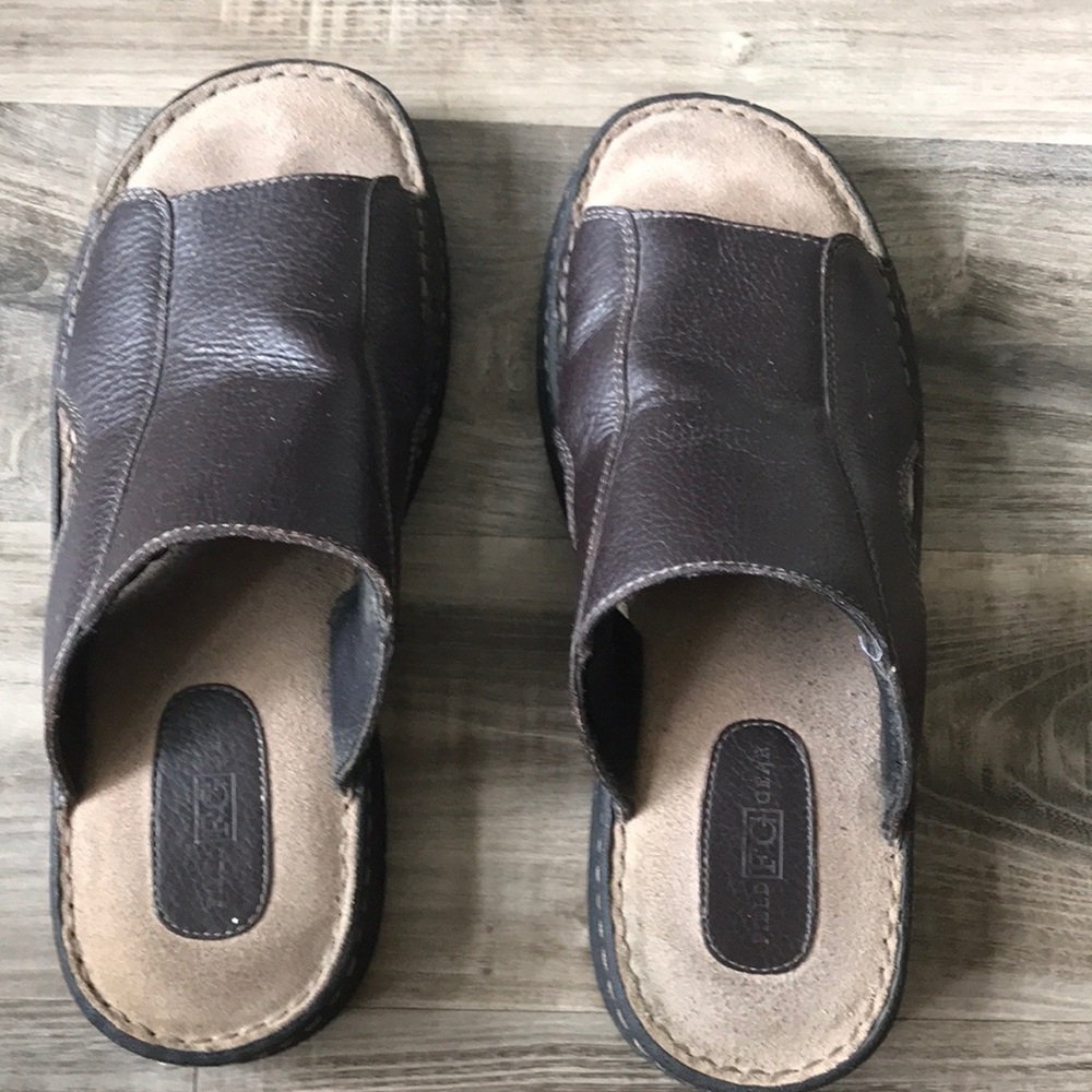 Field Gear Leather Sandals